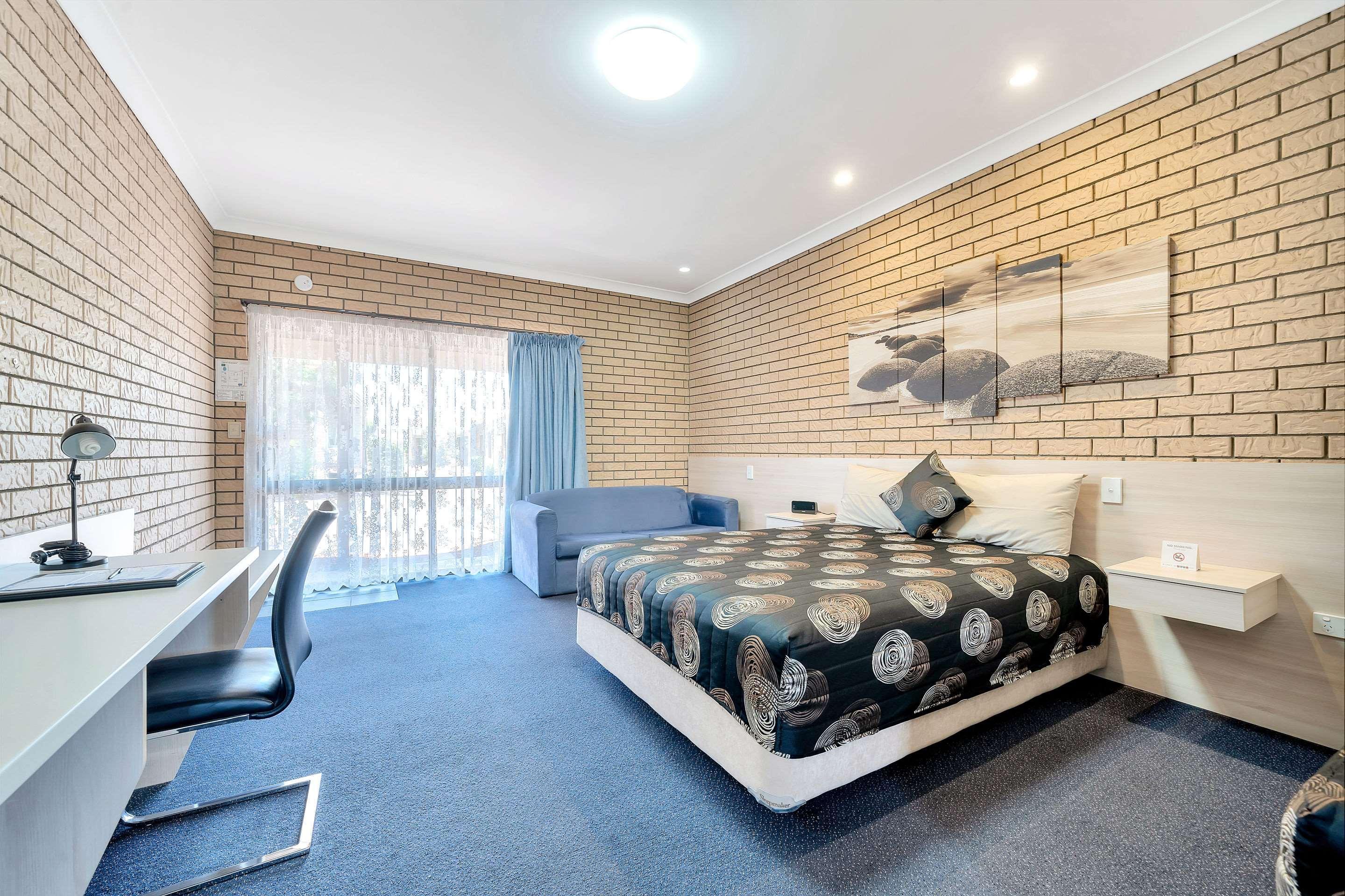 Warwick Settlers Inn Dış mekan fotoğraf