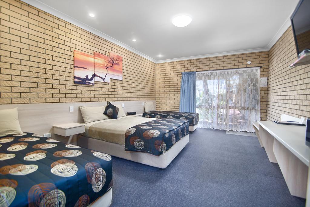 Warwick Settlers Inn Dış mekan fotoğraf