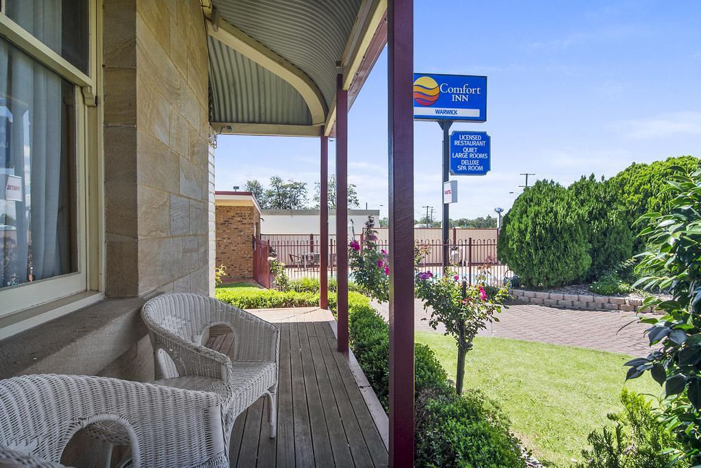 Warwick Settlers Inn Dış mekan fotoğraf