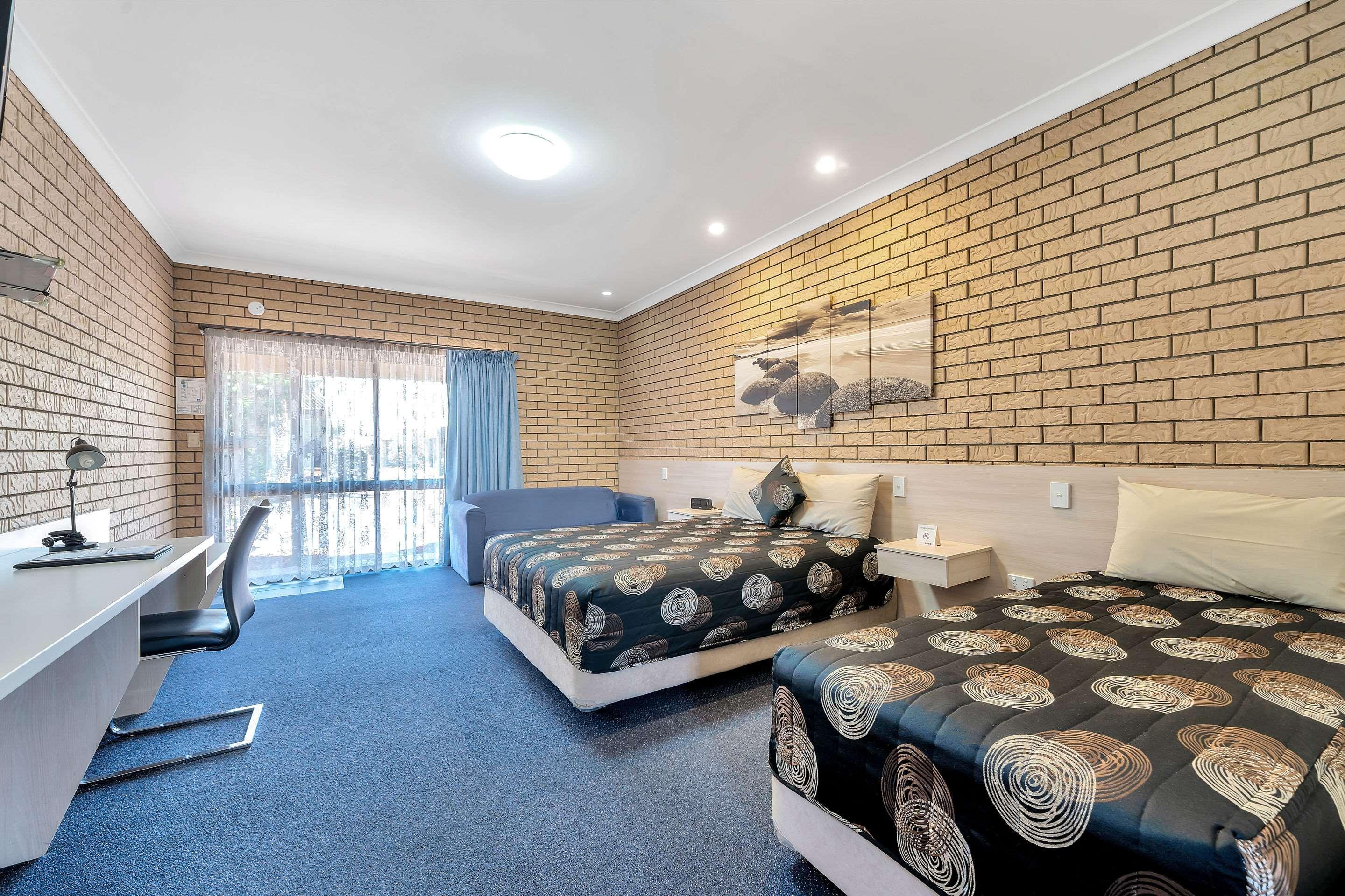Warwick Settlers Inn Dış mekan fotoğraf