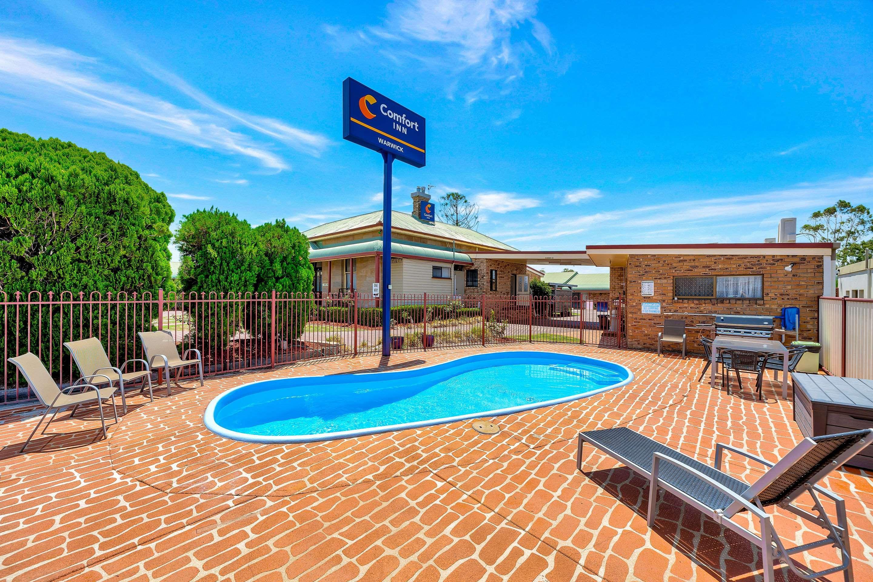 Warwick Settlers Inn Dış mekan fotoğraf