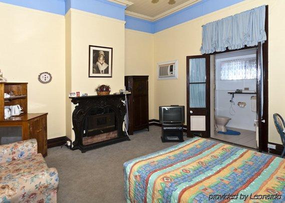Warwick Settlers Inn Oda fotoğraf